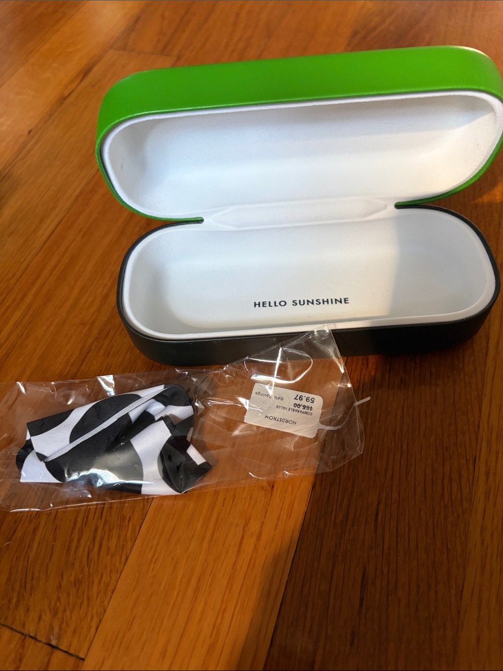 Kate Spade Blue Sunglasses either box - Picture 2 of 4